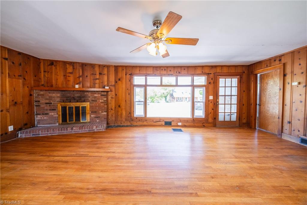 534 East King Street King, NC 27021 - Photo 23 of 39