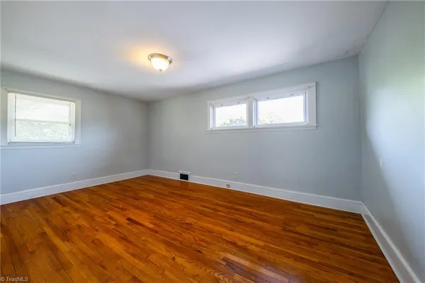 $319,900 | 534 East King Street, King, NC 27021