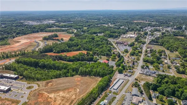 $319,900 | 534 East King Street, King, NC 27021