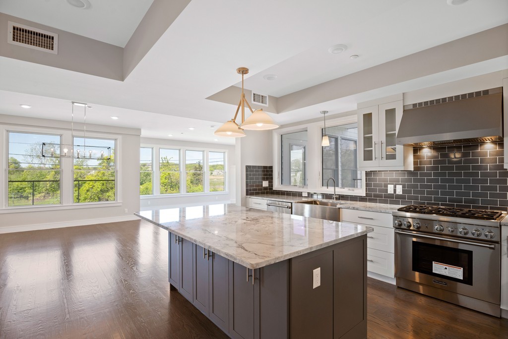 78 Thatcher Road, Unit 1 Gloucester, MA 01930 - Photo 5 of 8