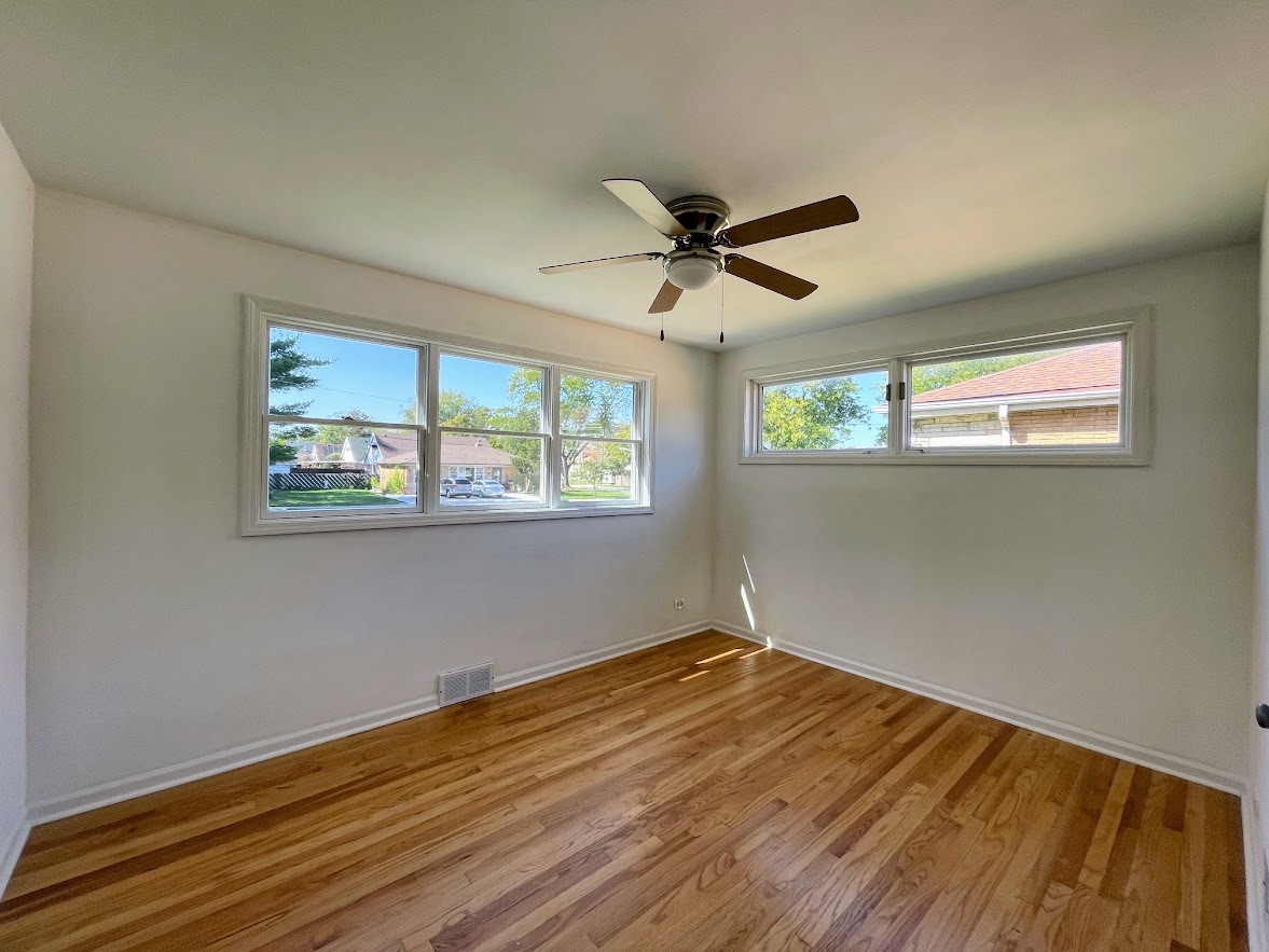 1509 North Wolf Road Berkeley, IL 60163 - Photo 8 of 17