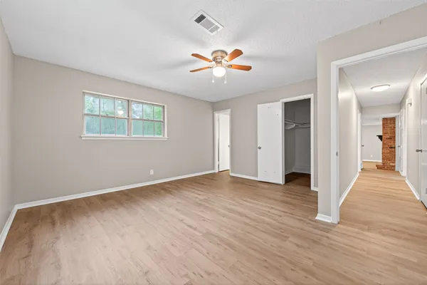 $1,850 | 315 Hollywood Drive, Conroe, TX 77303