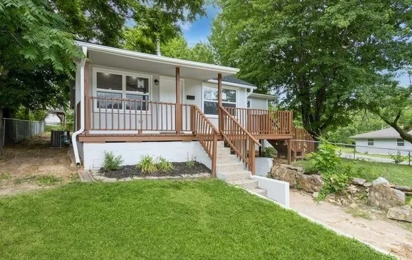 $179,000 | 10918 East 15th Street South, Independence, MO 64052