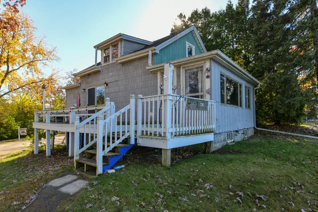 $689,000 | 6616 Heidelberg Circle, Waterford, WI 53185