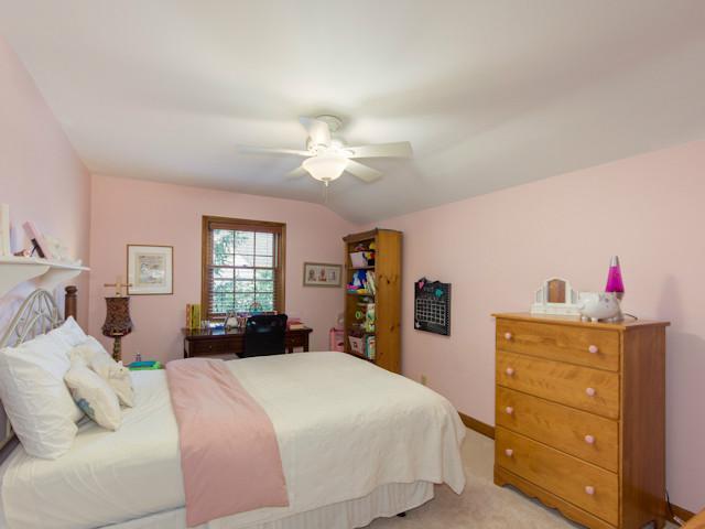 2607 Henthorn Road Columbus, OH 43221 - Photo 16 of 25