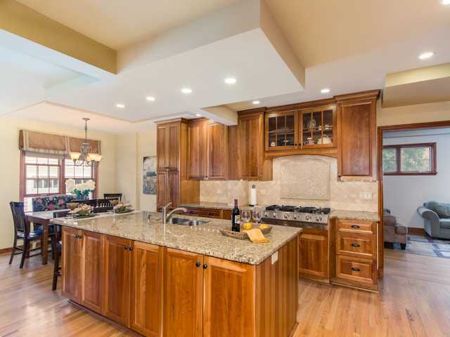 2607 Henthorn Road Columbus, OH 43221 - Photo 5 of 25