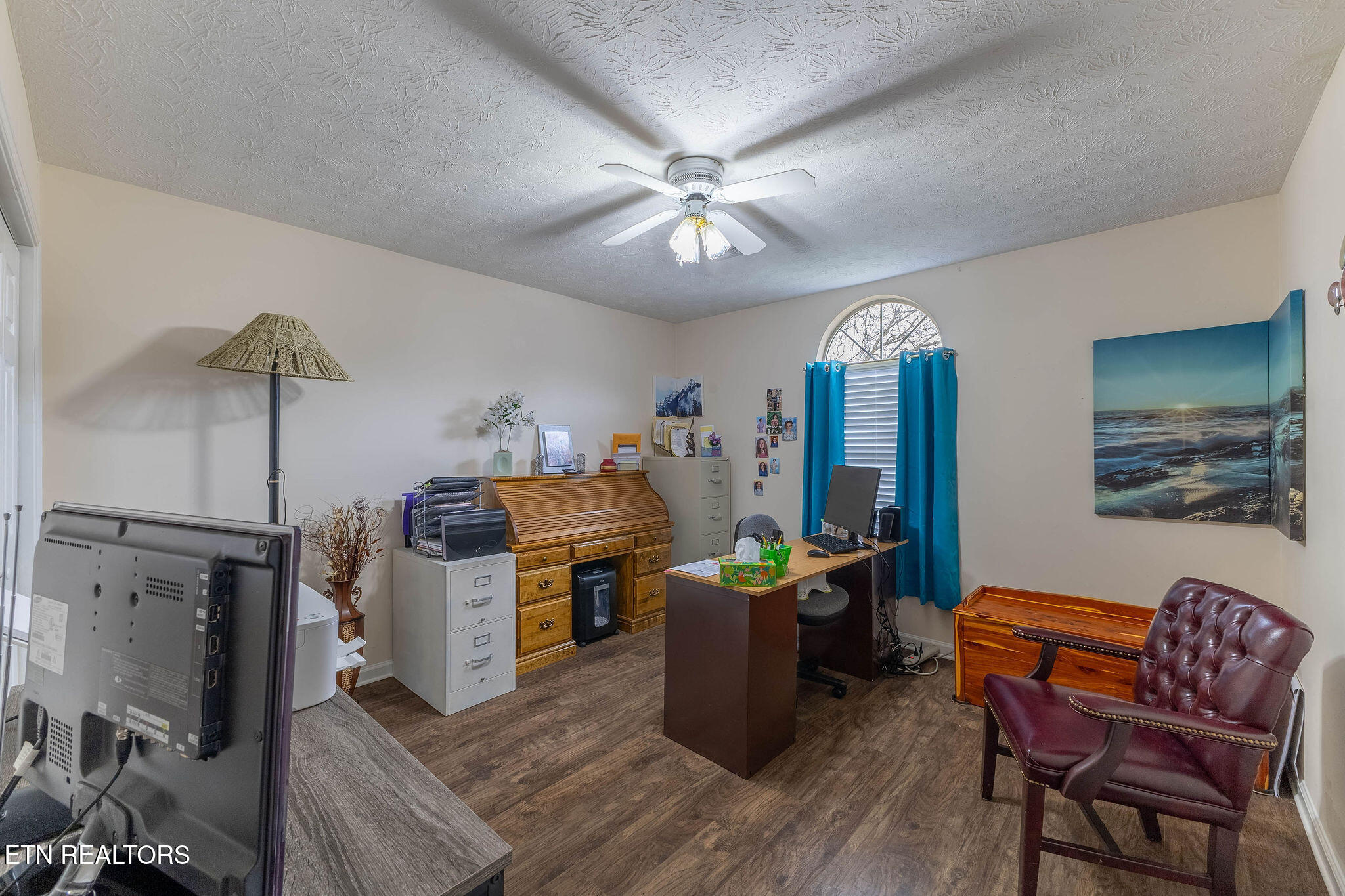 529 Pebble Creek Road Knoxville, TN 37918 - Photo 13 of 26 Bedroom 3 or office