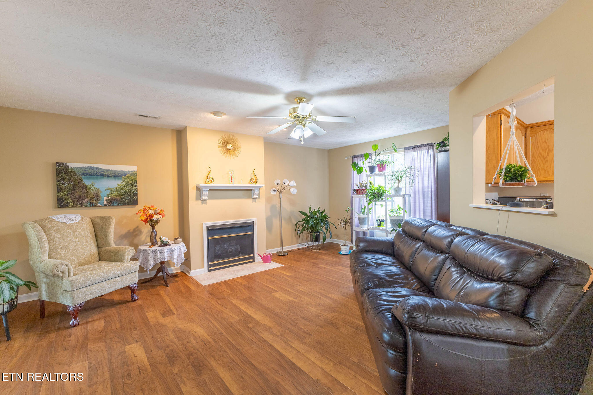 529 Pebble Creek Road Knoxville, TN 37918 - Photo 19 of 26 Family Room