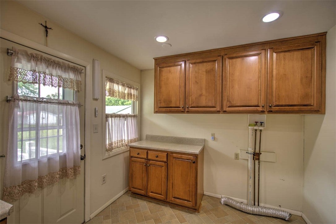 23 Montez Drive Decatur, IL 62526 - Photo 12 of 39 Gallery Image 12