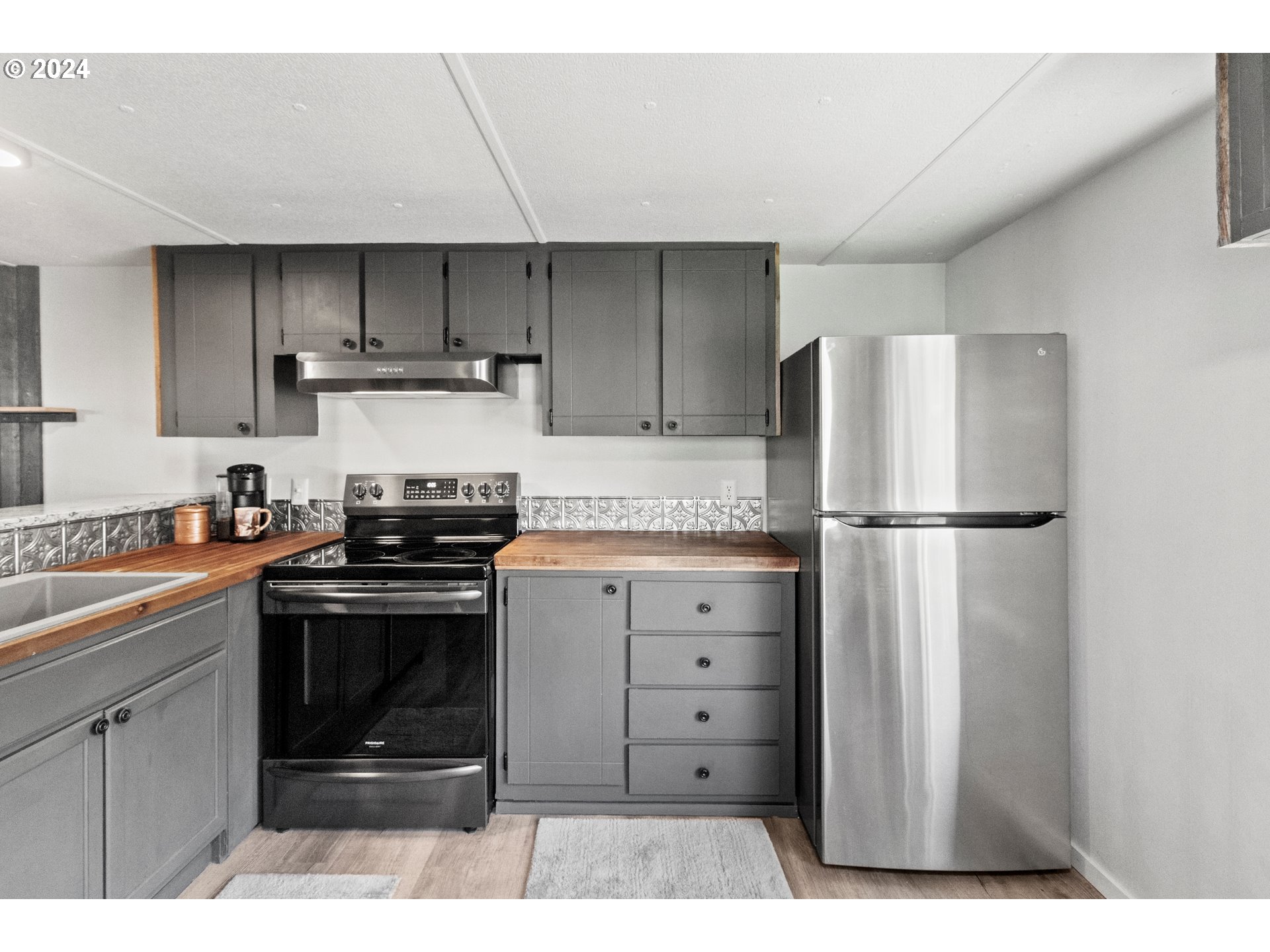 1400 Candlelight Drive, Unit 185 Eugene, OR 97402 - Photo 23 of 46