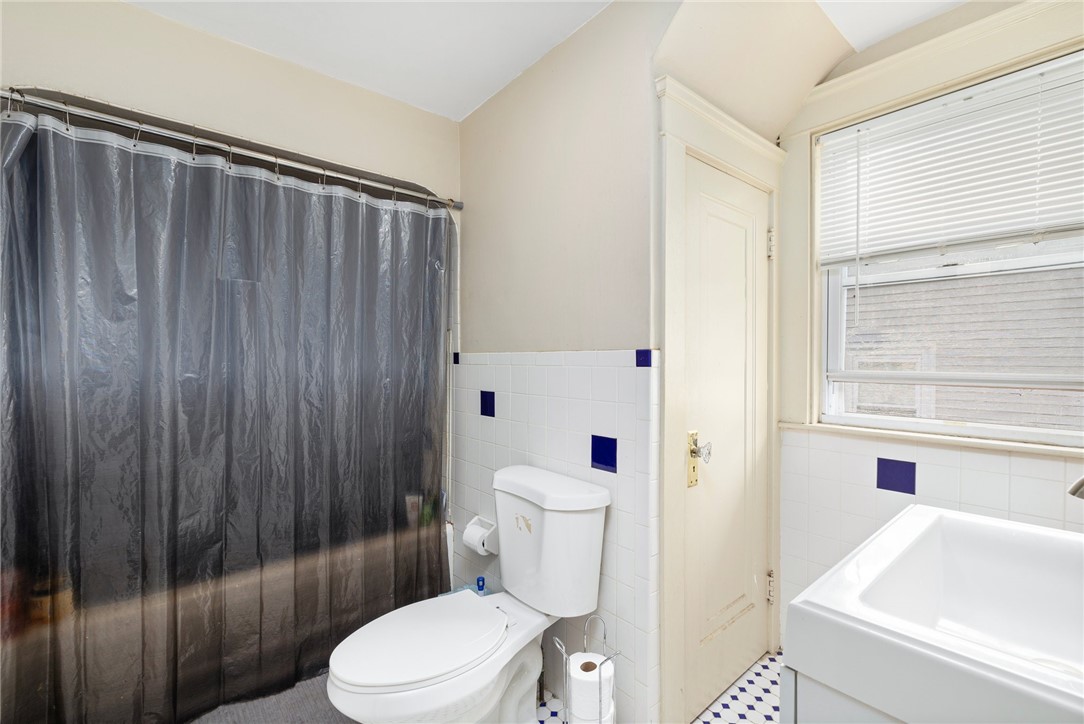 11 Edwards Road Johnston, RI 02919 - Photo 18 of 24 Gallery Image 18