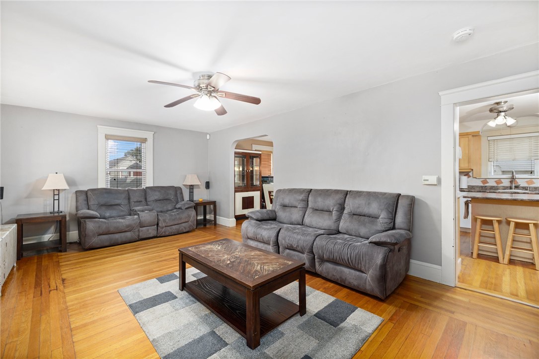11 Edwards Road Johnston, RI 02919 - Photo 7 of 24 Gallery Image 7