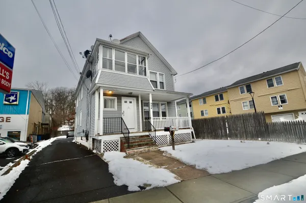 $1,950 | 994 Campbell Avenue, West Haven, CT 06516
