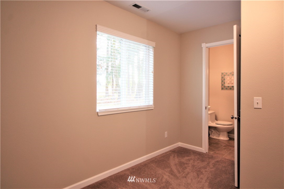 3435 Sapp Road Southwest Olympia, WA 98512 - Photo 20 of 25 Gallery Image 20