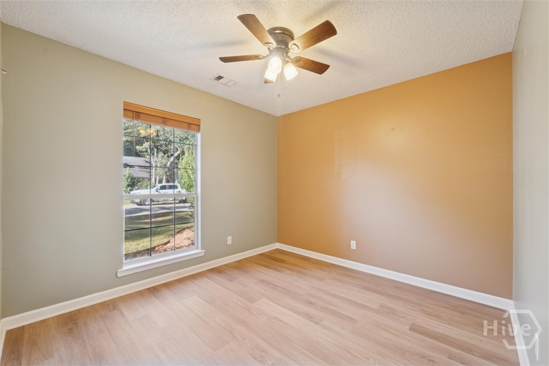 7206 Garfield Street Savannah, GA 31406 - Photo 20 of 29 Front guest room window faces front of home