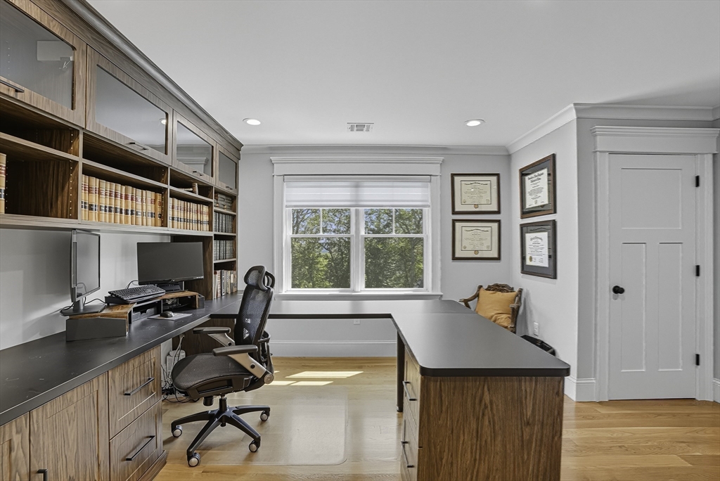 2 Whisper Way Hopkinton, MA 01748 - Photo 21 of 40