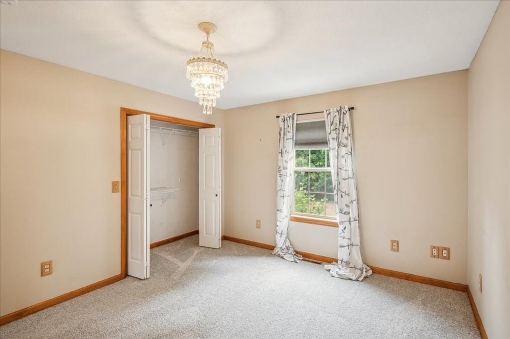 77 Cheryl Circle Belchertown, MA 01007 - Photo 37 of 40