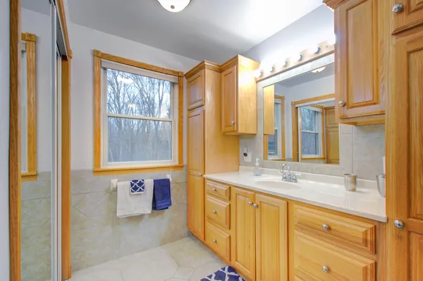 $395,000 | 5933 Salabelle Street, Jackson, MI 49201