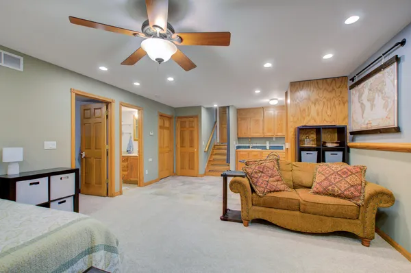 $395,000 | 5933 Salabelle Street, Jackson, MI 49201