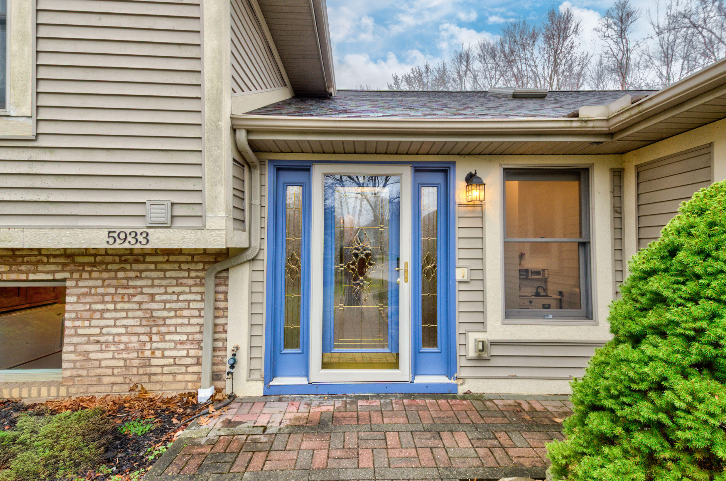 5933 Salabelle Street Jackson, MI 49201 - Photo 5 of 61 5