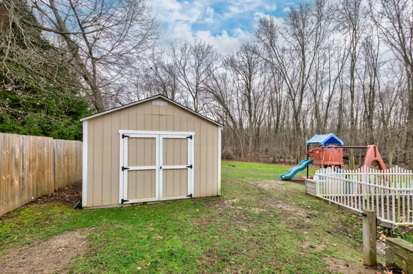 $395,000 | 5933 Salabelle Street, Jackson, MI 49201