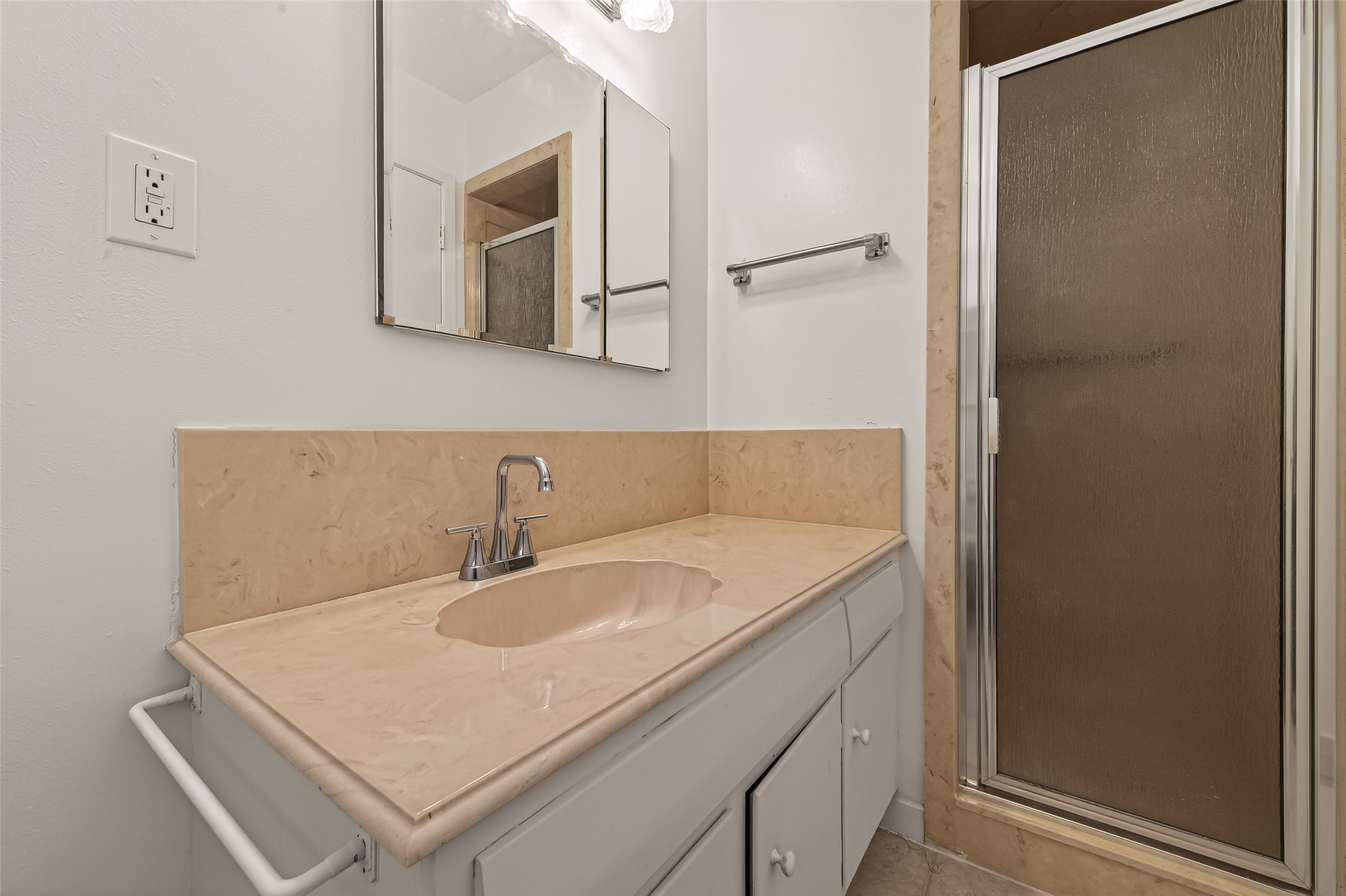 5615 Beechnut Street Houston, TX 77096 - Photo 37 of 50