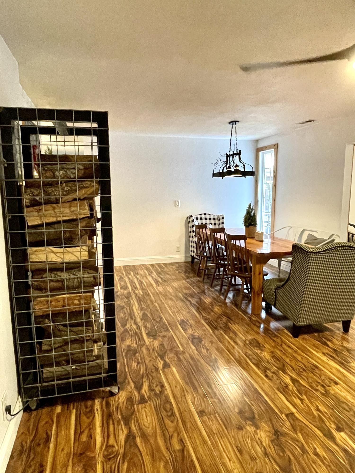 5022 Smokey Road Anderson, CA 96007 - Photo 8 of 35 B12B6DCB-AD47-44B0-A5E8-B3AF00E26201