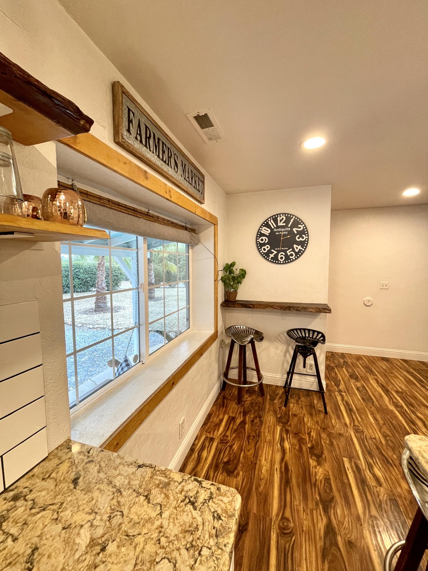 5022 Smokey Road Anderson, CA 96007 - Photo 10 of 35 F33E5451-2CD5-4466-B41A-6B495BC1E578