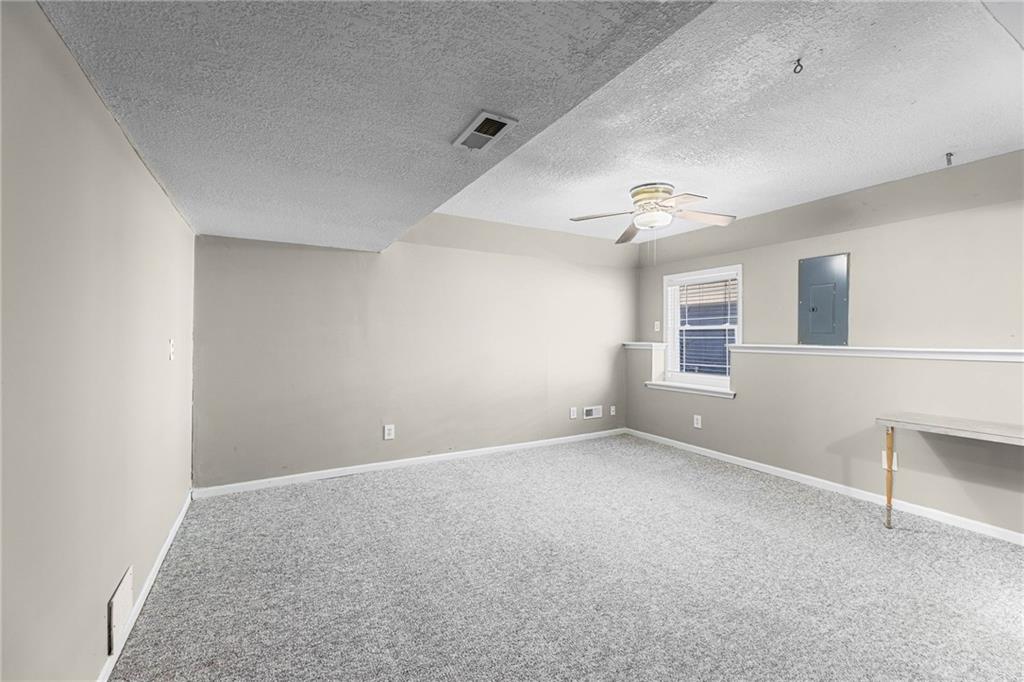 2106 Rhode Island Street Lawrence, KS 66046 - Photo 30 of 42