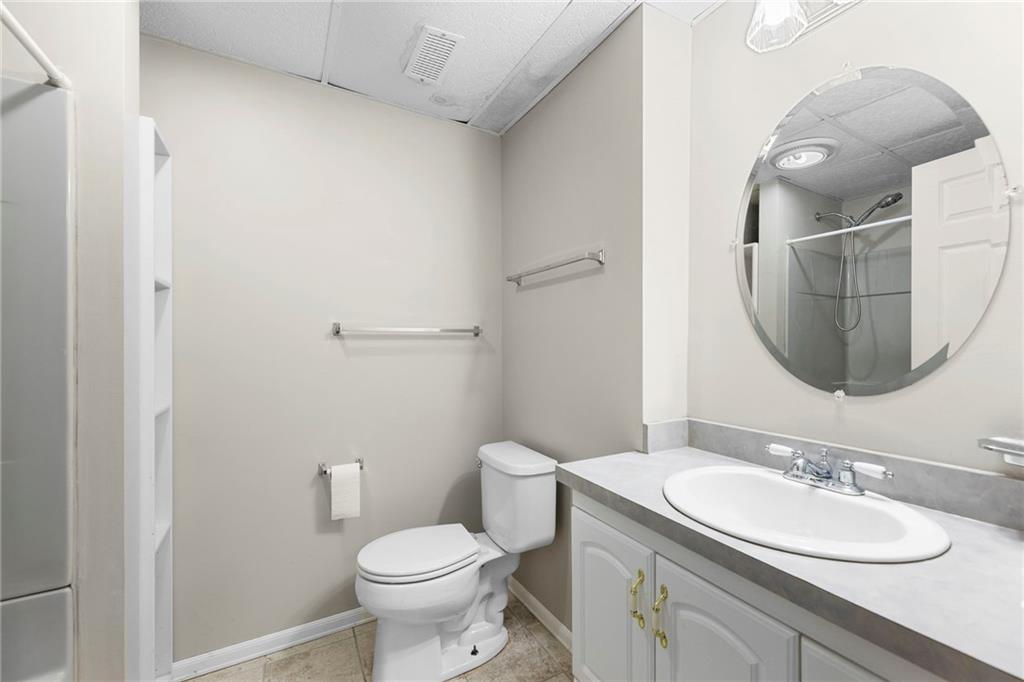 2106 Rhode Island Street Lawrence, KS 66046 - Photo 32 of 42