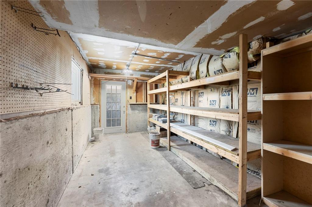 2106 Rhode Island Street Lawrence, KS 66046 - Photo 33 of 42