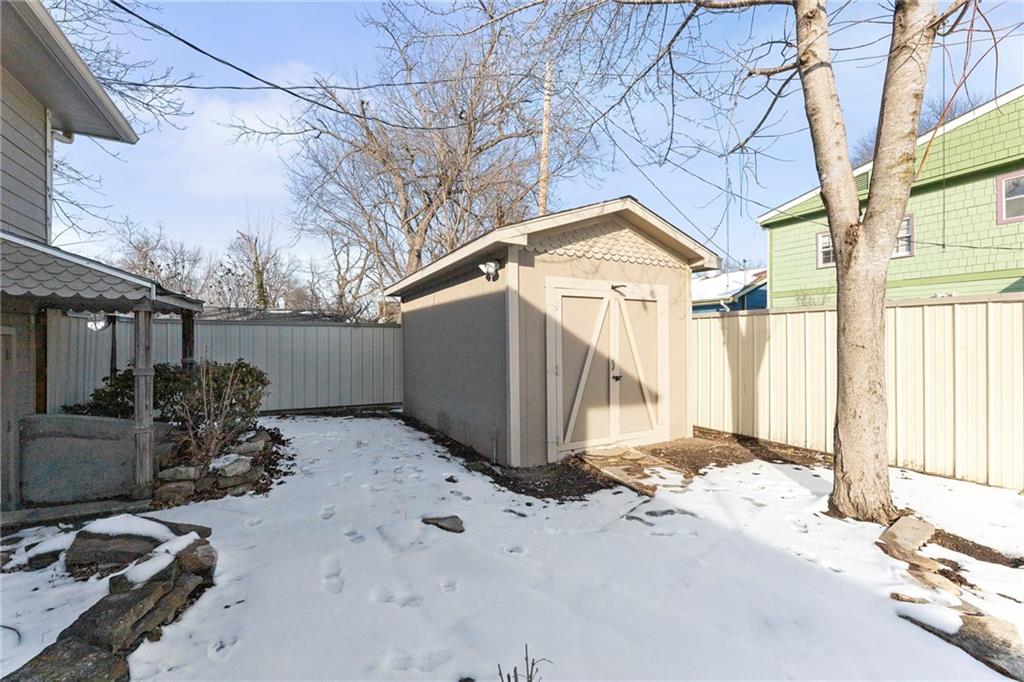 2106 Rhode Island Street Lawrence, KS 66046 - Photo 40 of 42