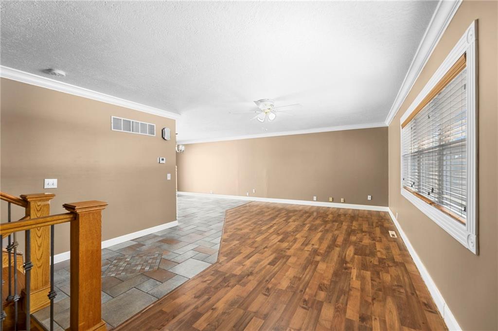 2106 Rhode Island Street Lawrence, KS 66046 - Photo 8 of 42