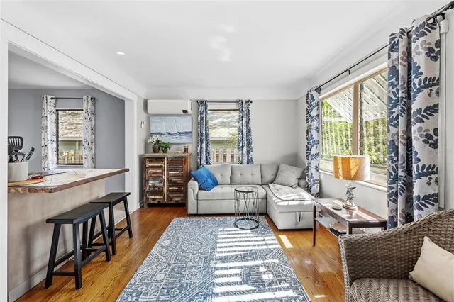 $2,450 | 4921 24th Avenue South, Gulfport, FL 33707