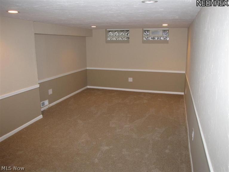 1112 Argonne Road Cleveland, OH 44121 - Photo 20 of 25 what a rec room !!!