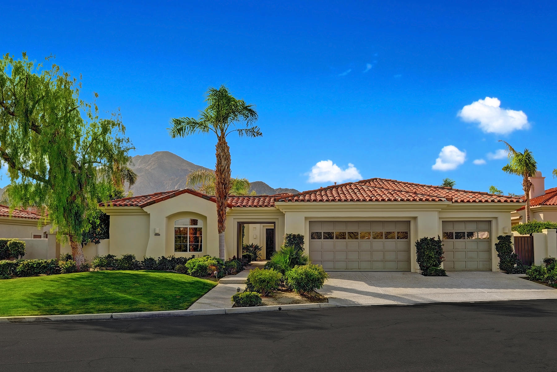 79593 Pomo La Quinta, CA 92253 - Photo 37 of 39 FRONT OF HOME