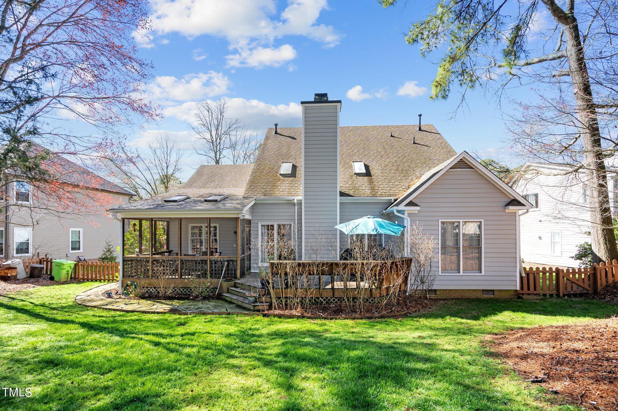 12408 Tappersfield Court Raleigh, NC 27613 - Photo 13 of 61 13-web-or-mls-_NFP4827
