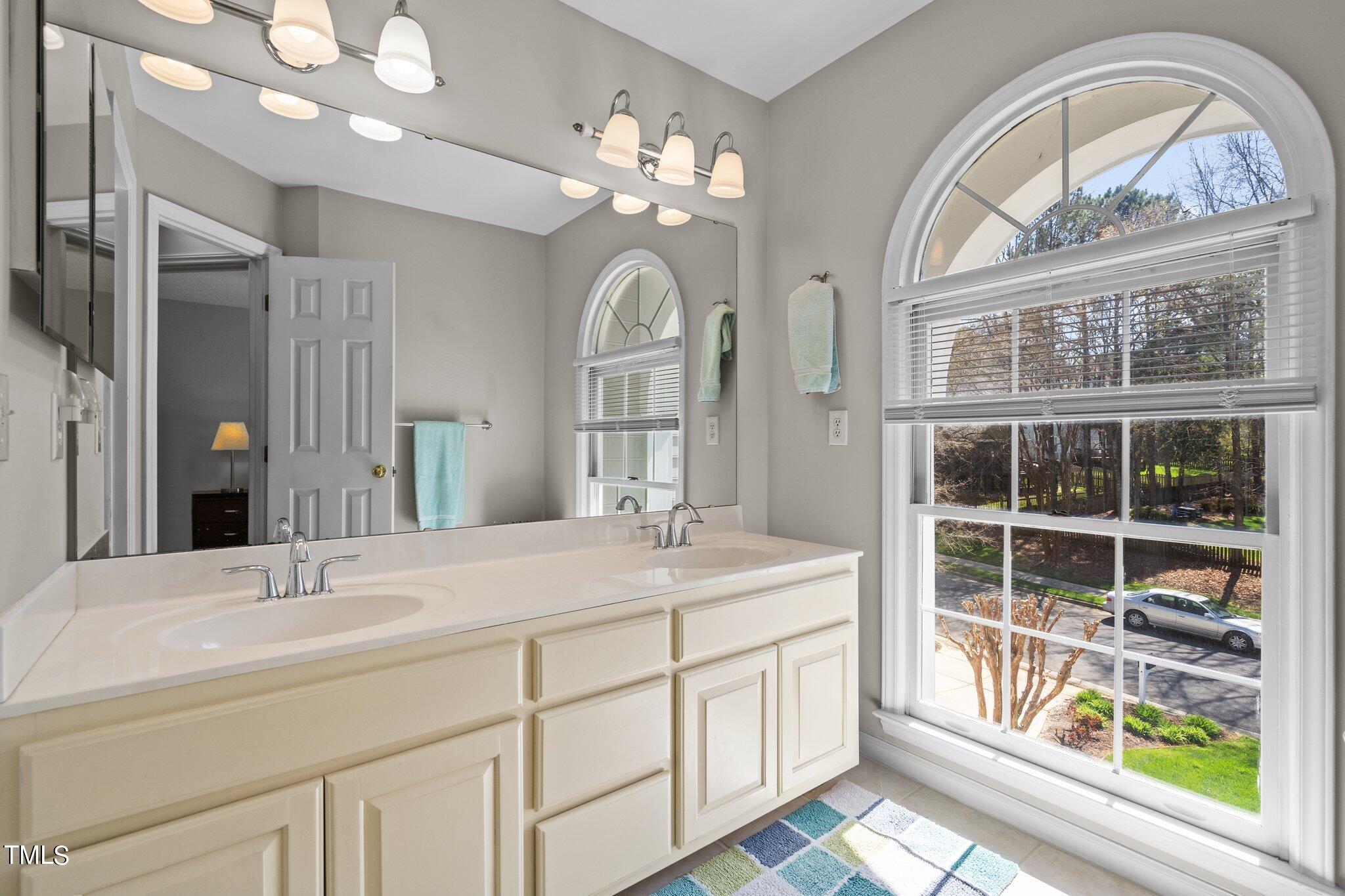 12408 Tappersfield Court Raleigh, NC 27613 - Photo 32 of 61 32-web-or-mls-_NFP0603