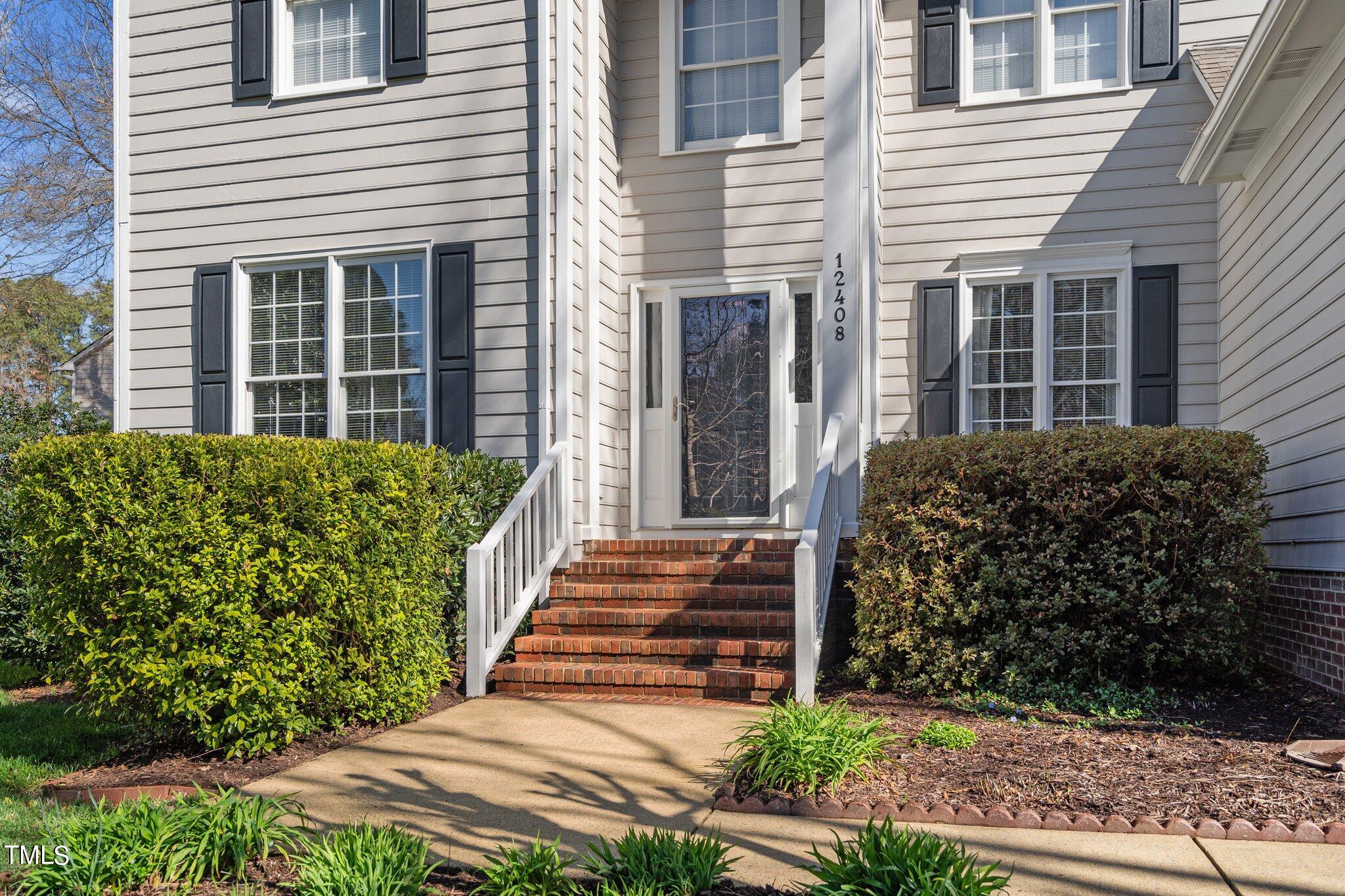 12408 Tappersfield Court Raleigh, NC 27613 - Photo 7 of 61 7-web-or-mls-_NFP4821