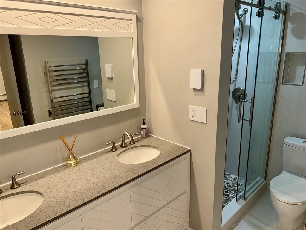 1206 Greendale Avenue, Unit 201 Needham, MA 02492 - Photo 19 of 34