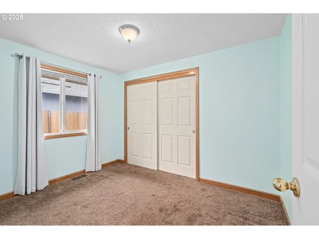 $539,900 | 15085 Southeast Sedona Drive, Clackamas, OR 97015