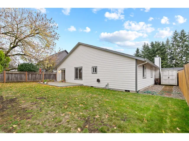 $539,900 | 15085 Southeast Sedona Drive, Clackamas, OR 97015