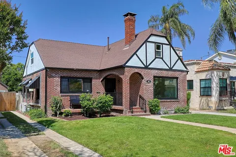 $1,249,000 | 343 North Fairview Street, Burbank, CA 91505