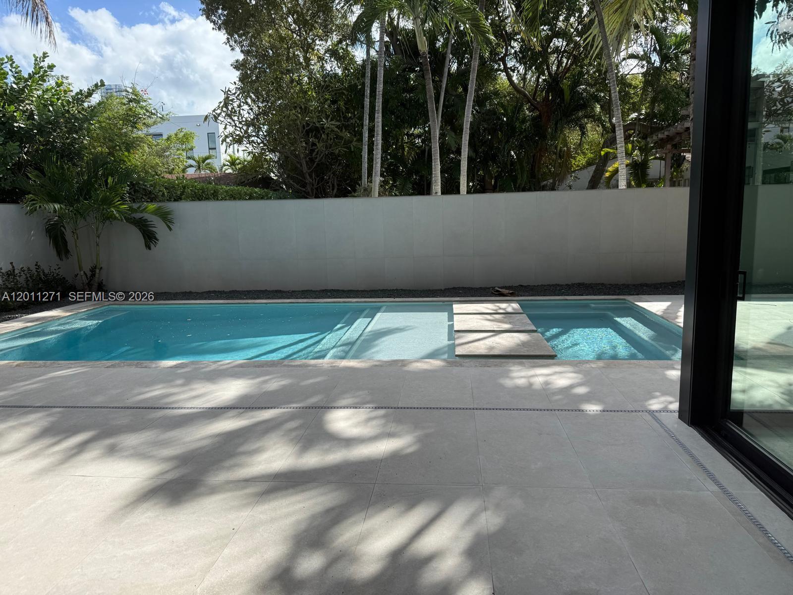 125 Southwest 29th Road Miami, FL 33129 - Photo 20 of 45 a view of a yard