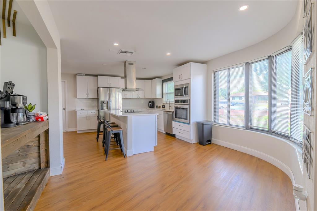 800 South Keene Road Clearwater, FL 33756 - Photo 10 of 42