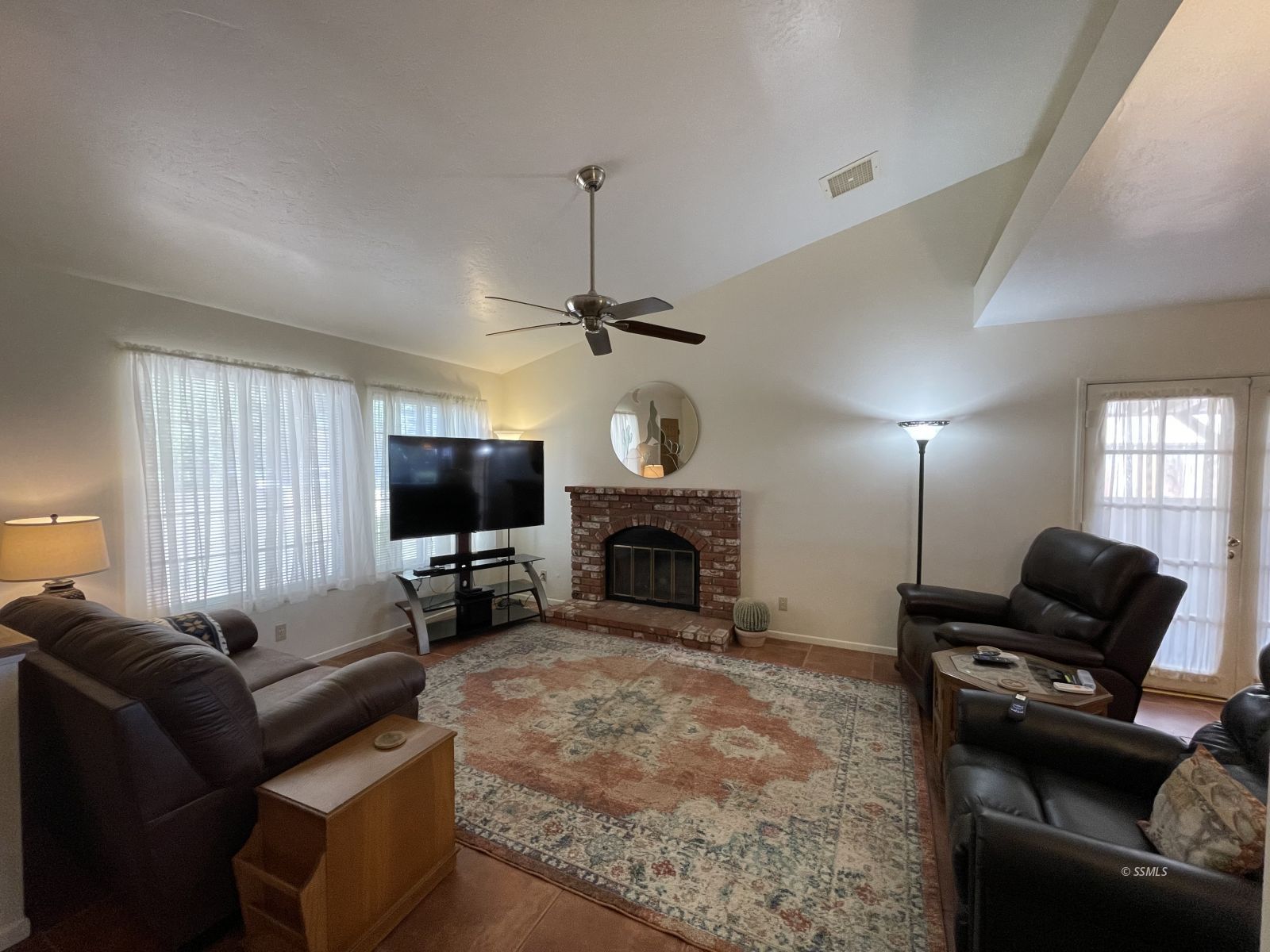 1228 Quail Way Ridgecrest, CA 93555 - Photo 5 of 23