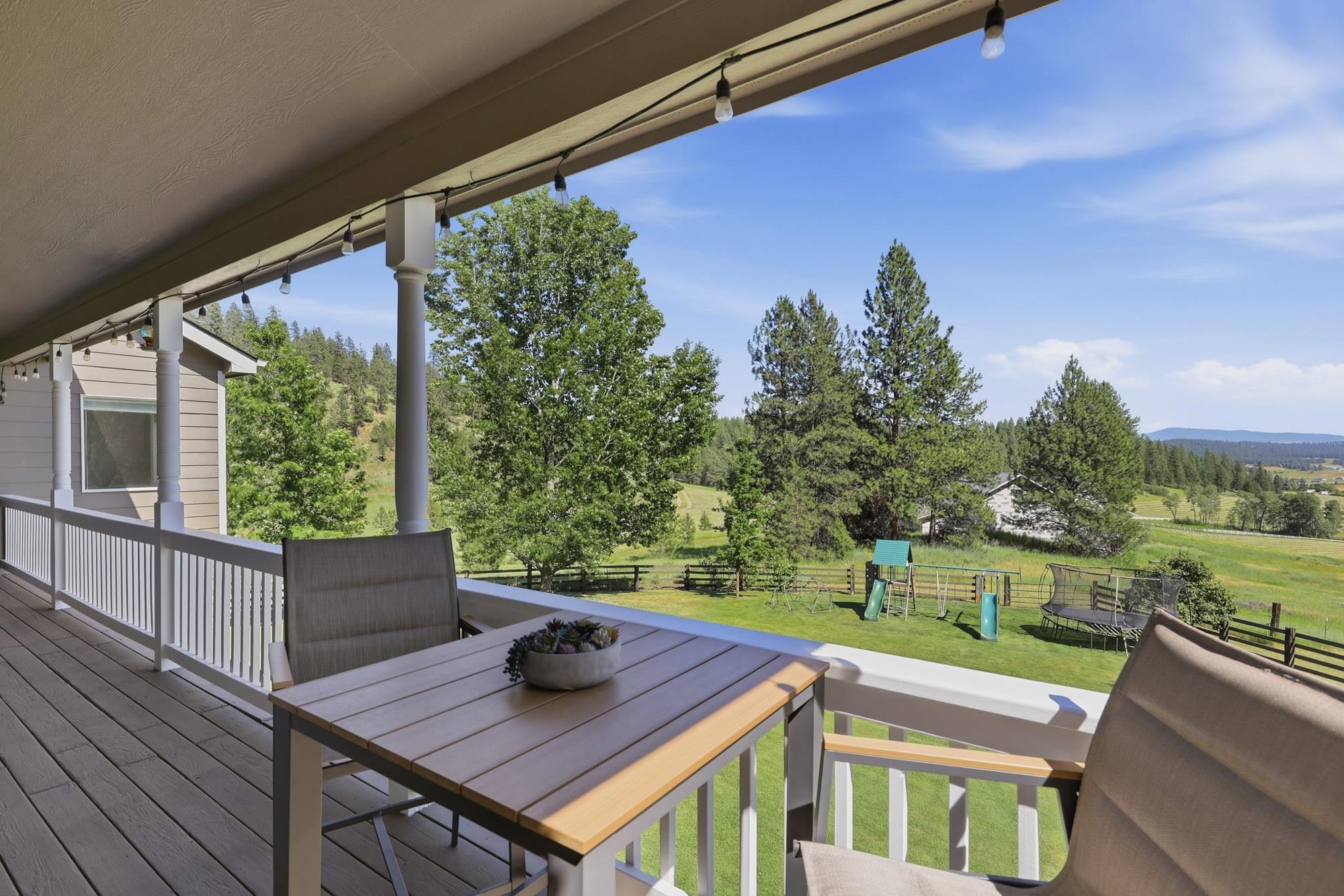 9516 East Day Road Mead, WA 99021 - Photo 13 of 50