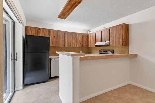 $249,000 | 6068 Southeast Riverboat Drive, Unit 728, Stuart, FL 34997