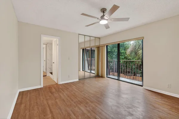 $249,000 | 6068 Southeast Riverboat Drive, Unit 728, Stuart, FL 34997