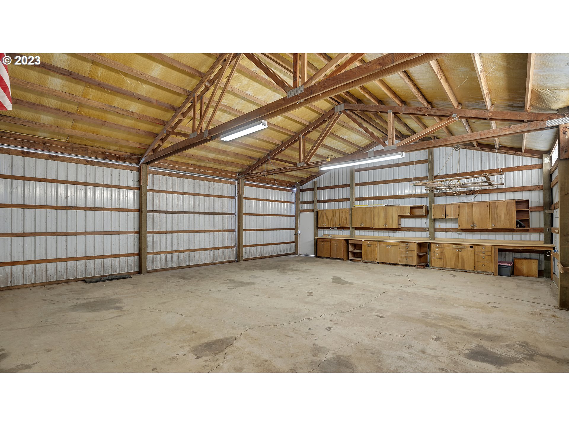 163 Northwest Reed Lane Dallas, OR 97338 - Photo 30 of 30 a view of an empty room